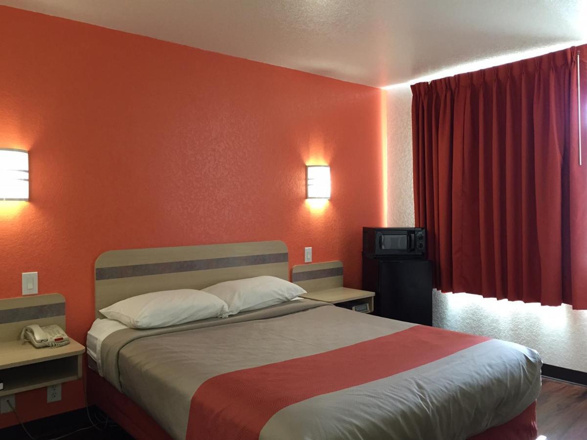 Motel 6-San Antonio, Tx - Sea World North Esterno foto